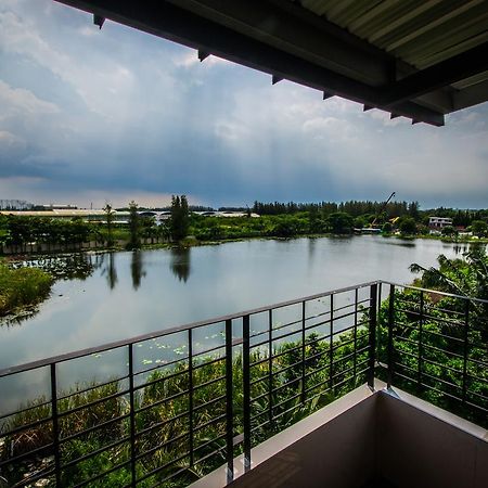Na Siri Lake View Samut Prakan Εξωτερικό φωτογραφία