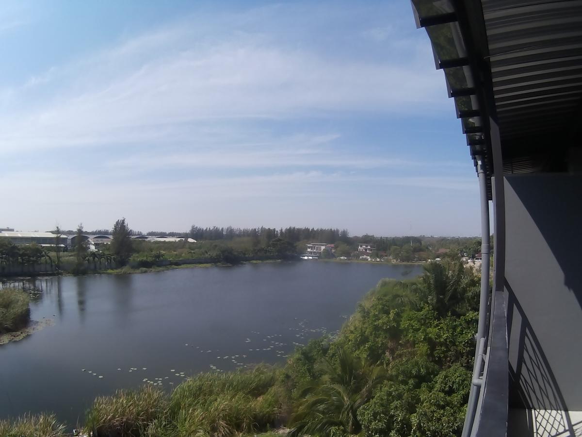 Na Siri Lake View Samut Prakan Εξωτερικό φωτογραφία